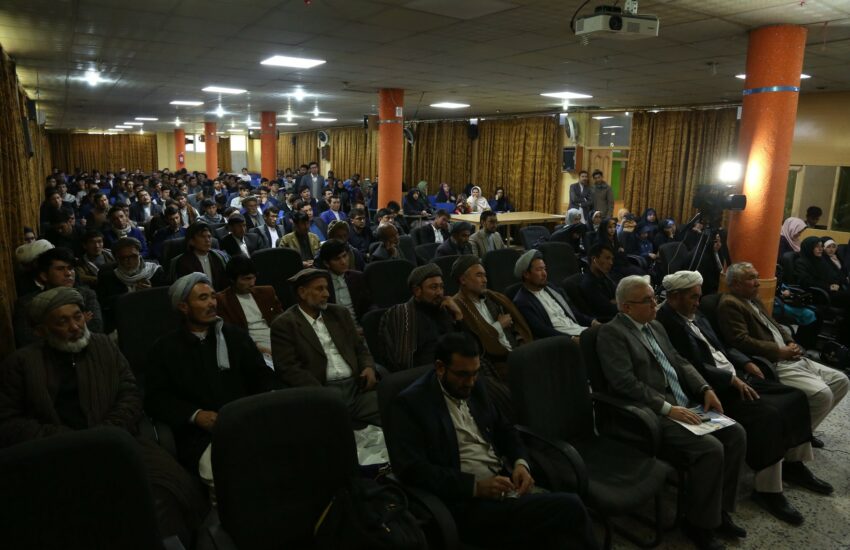 سمینار علمی اولین کرسی نظریه پردازی برگزار شد.