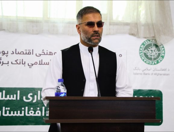 مرکز رشد محصلان با همکاری دانشکده اقتصاد دانشگاه کاتب سمینار علمی بانکداری اسلامی در عمل را برگزار نمود.