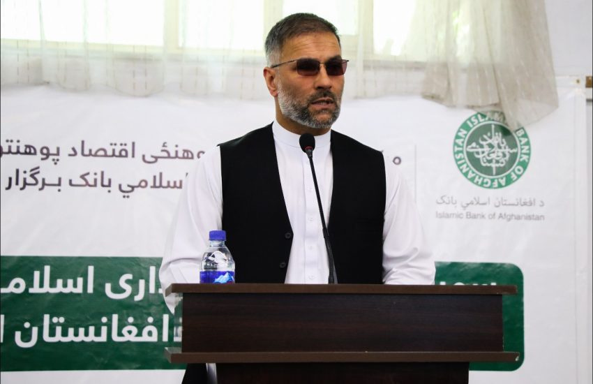 مرکز رشد محصلان با همکاری دانشکده اقتصاد دانشگاه کاتب سمینار علمی بانکداری اسلامی در عمل را برگزار نمود.